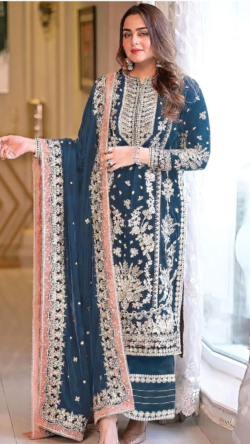 EMBROIDERY 3 PIECE LOWN UNSTITCHED SUIT