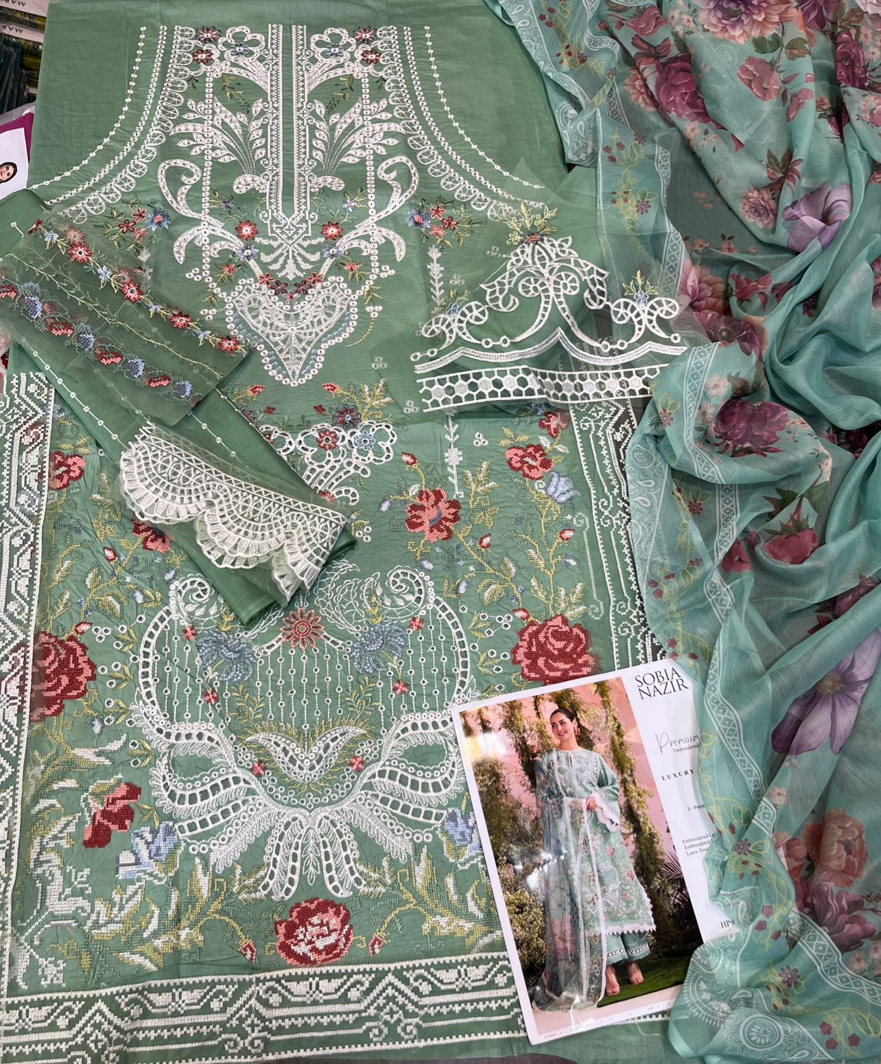 SOBIA NAZIR LUXURY COLLECTION EMBROIDERY 3 PIECE LOWN UNSTITCHED SUIT