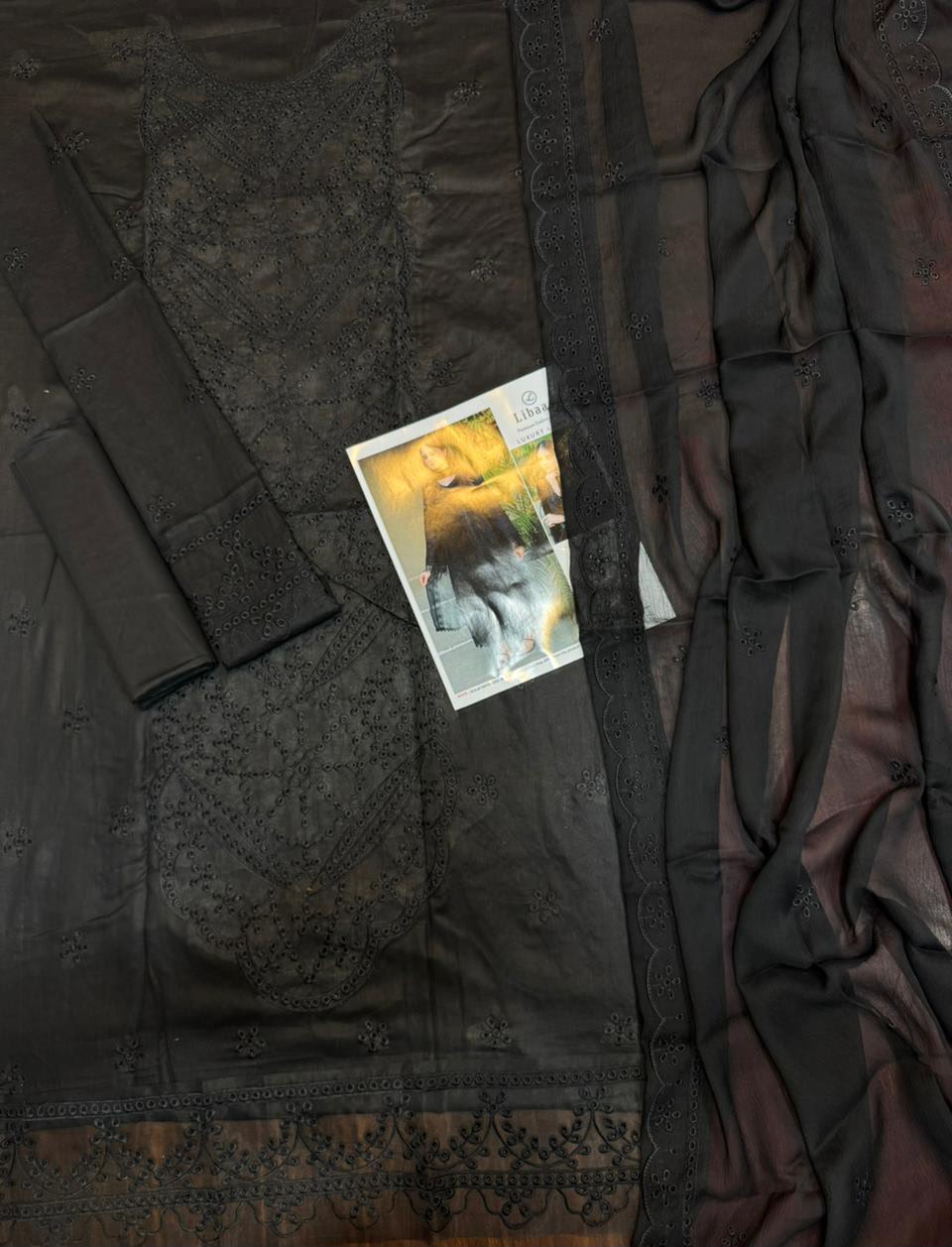 EMBROIDERY 3 PIECE LOWN UNSTITCHED SUIT
