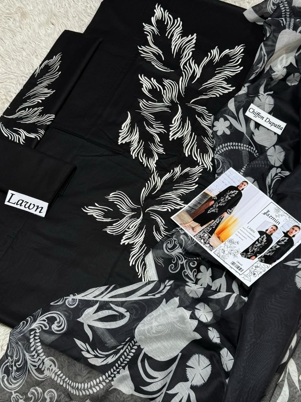 EMBROIDERY 3 PIECE LOWN SUIT