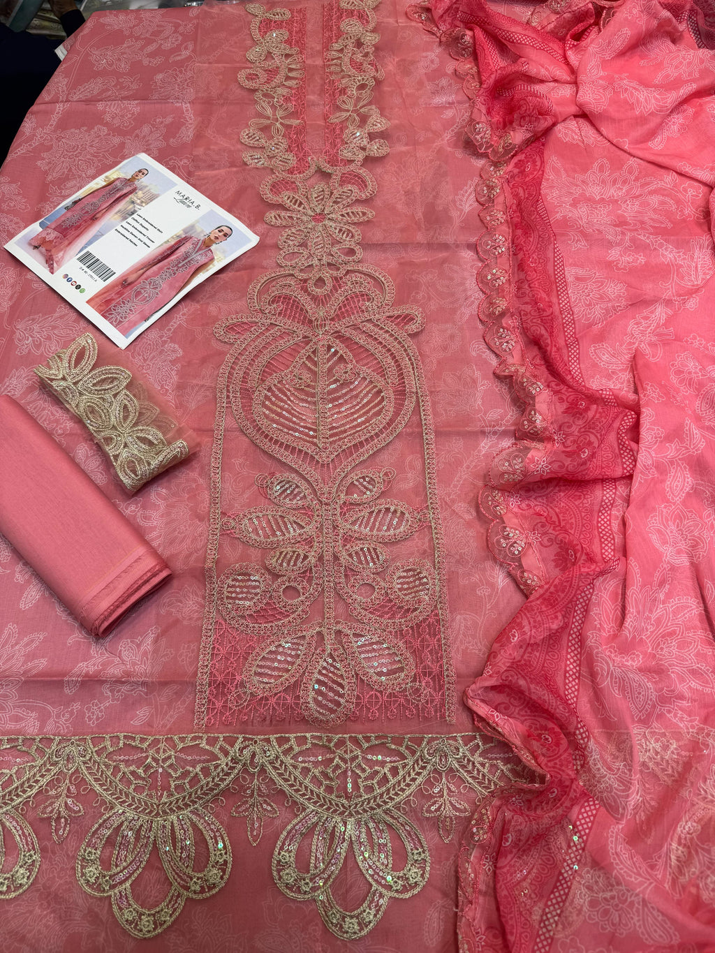 EMBROIDERY 3 PIECE LOWN UNSTITCHED SUIT