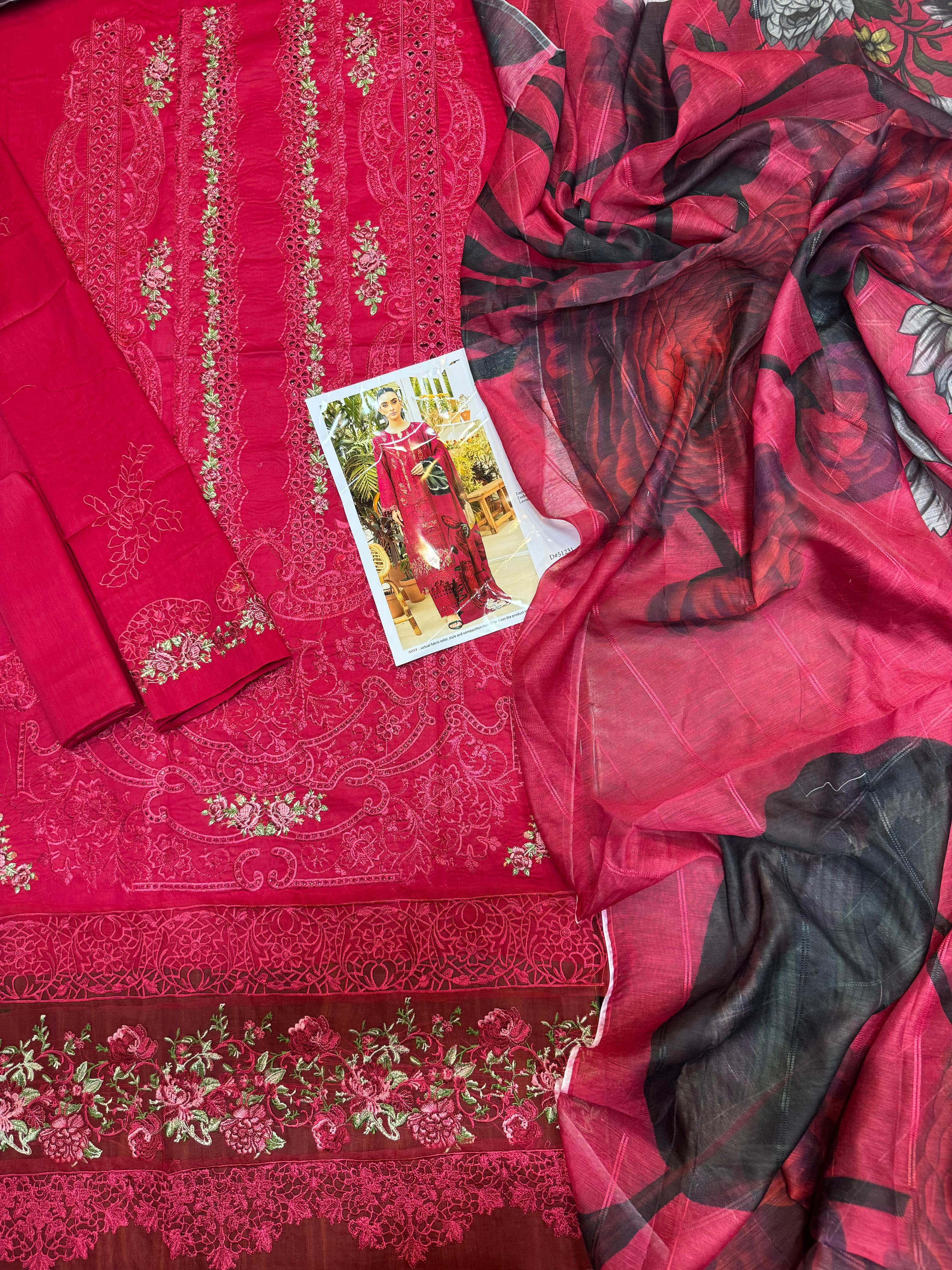 SUMMER COLLECTION EMBROIDERY 3 PIECE LOWN UNSTITCHED SUIT