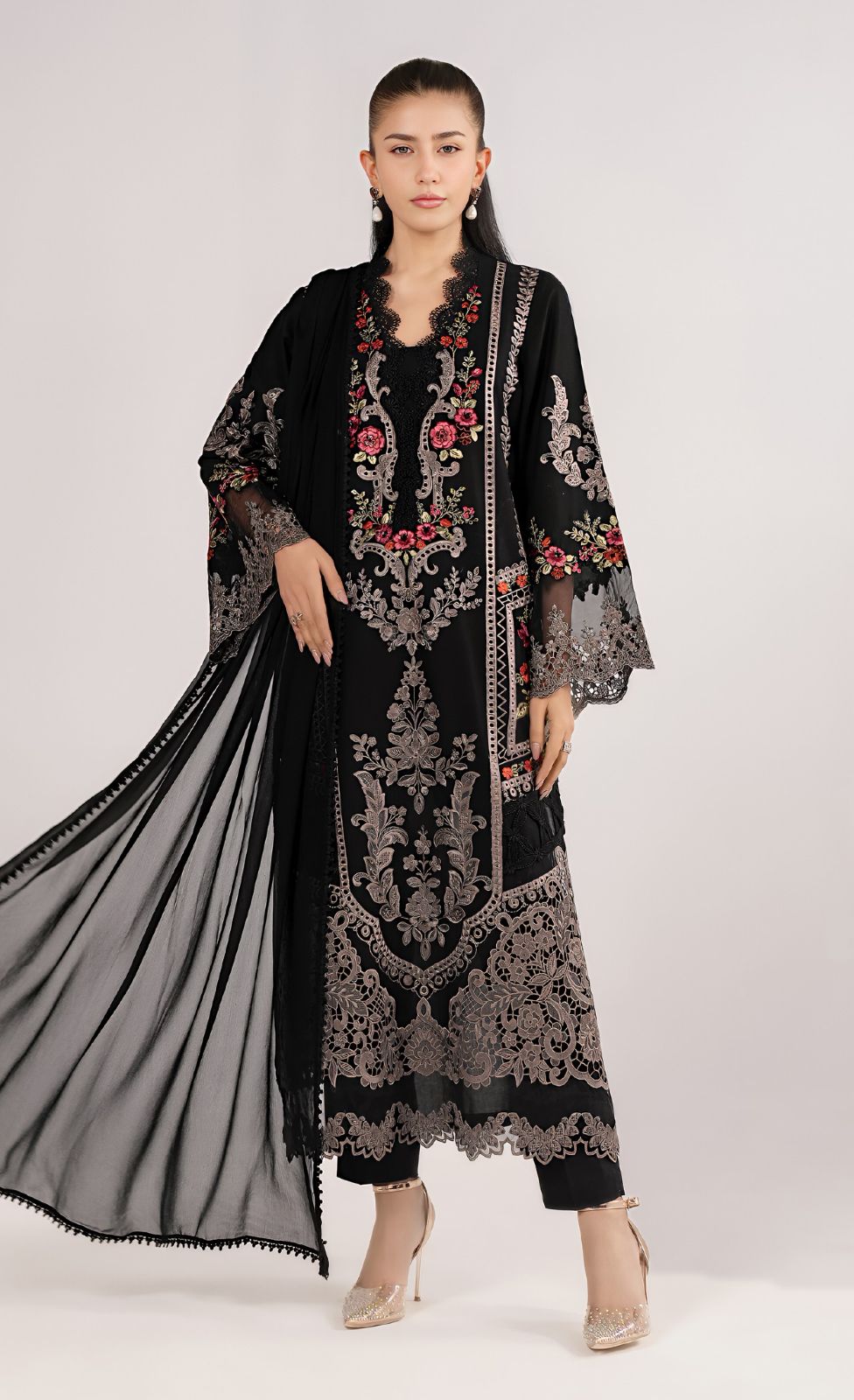 EMBROIDERY 3 PIECE LOWN UNSTITCHED SUIT WITH READY TO WEAR DUPPATA
