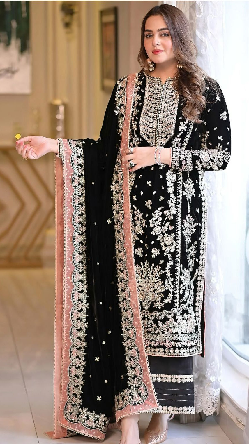 EMBROIDERY 3 PIECE LOWN UNSTITCHED SUIT