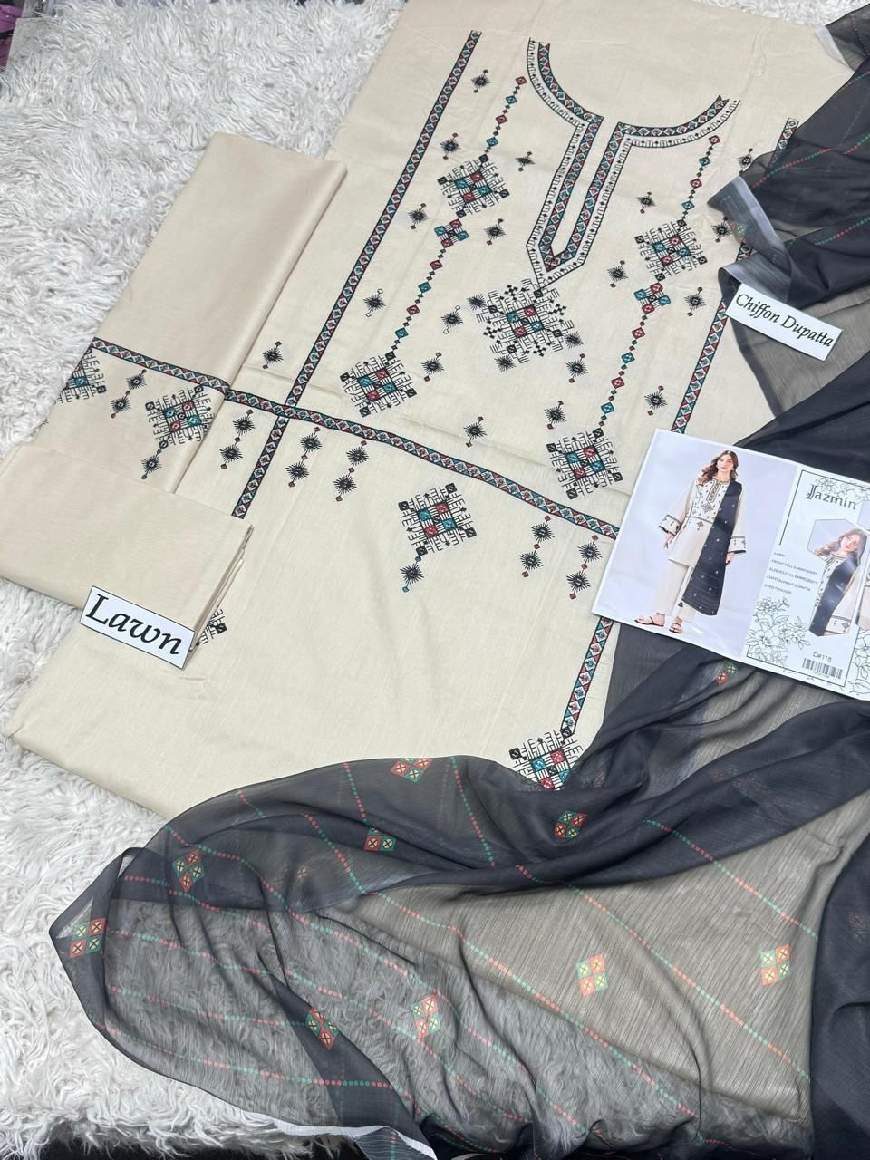 EMBROIDERY 3 PIECE LOWN SUIT