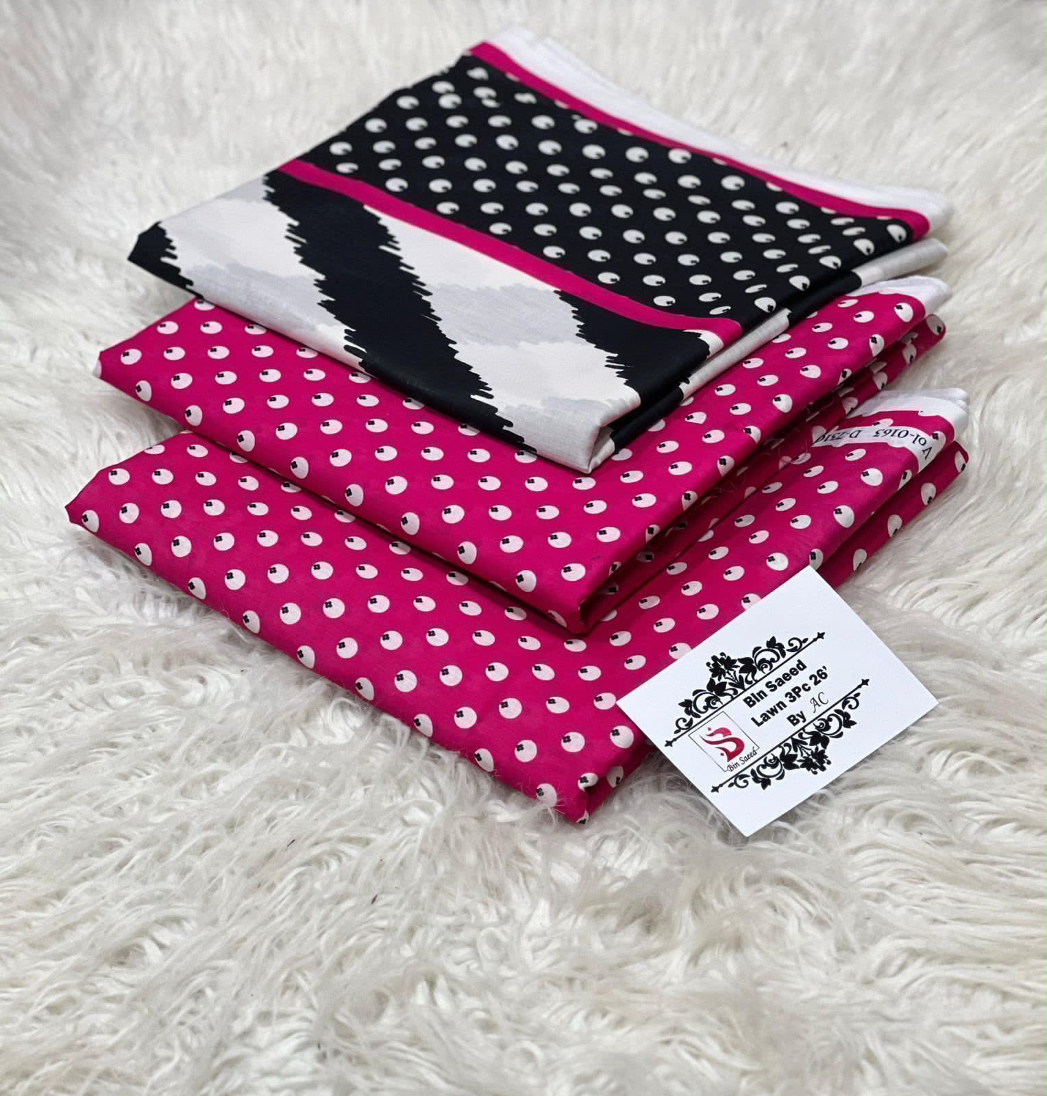 DIGITAL PRINTED LOWN UNSTITCHED SUIT
