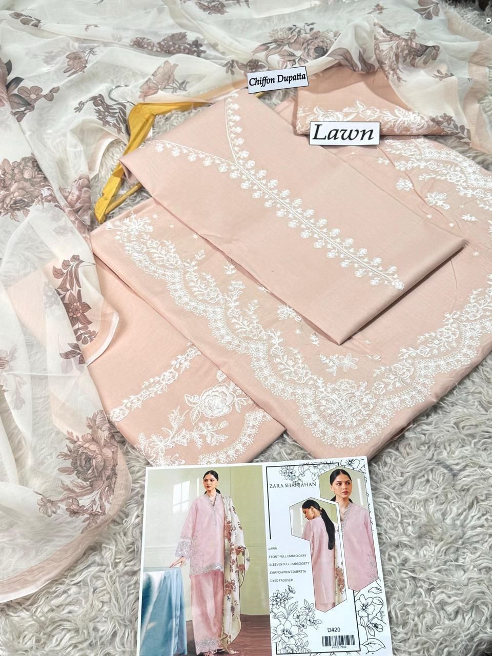 SUMMER COLLECTION HEAVY EMBROIDERY 3 PIECE LOWN SUIT UNSTITCHED